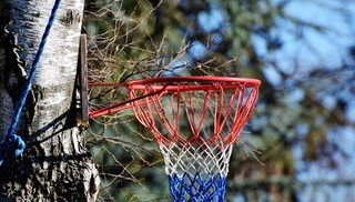 开云体育app入口-低位进攻在现代篮球中的生存空间，低位进攻在现代篮球中的生存空间包括